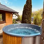 Am Wald Mit Garten & Hot-tub & Alpakas *