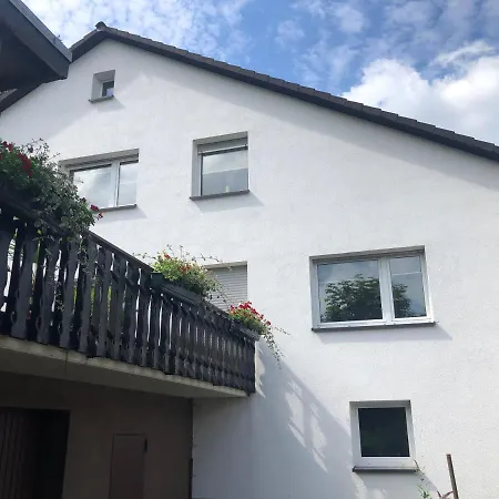 Am Wald Mit Garten & Hot-tub & Alpakas Апартаменты Мешеде