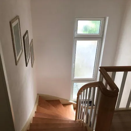 Am Wald Mit Garten & Hot-tub & Alpakas Мешеде