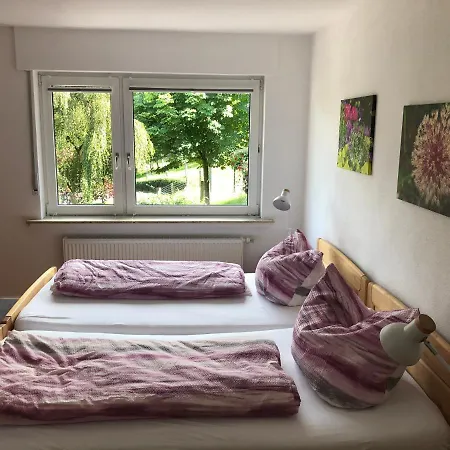 Am Wald Mit Garten & Hot-tub & Alpakas דירה *