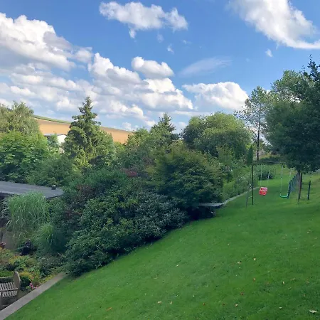 Am Wald Mit Garten & Hot-tub & Alpakas Апартаменты *