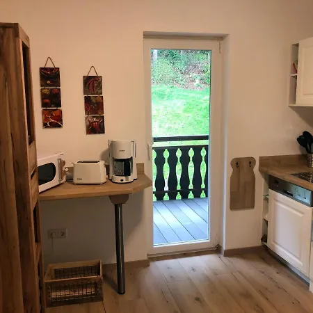 Am Wald Mit Garten & Hot-tub & Alpakas *