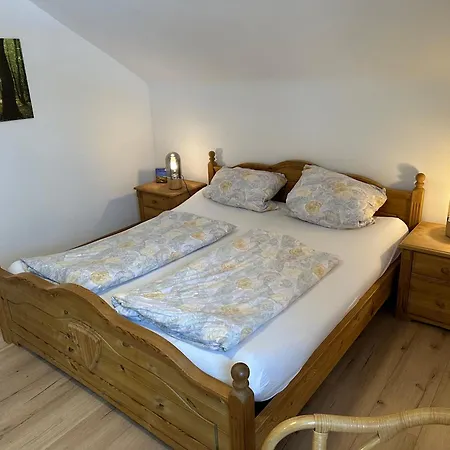 דירה Am Wald Mit Garten & Hot-tub & Alpakas