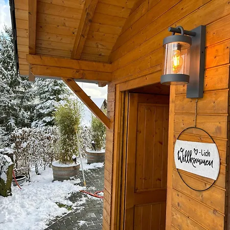 Am Wald Mit Garten & Hot-tub & Alpakas Апартаменты *