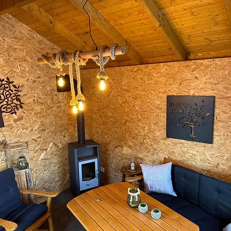 Апартаменты Am Wald Mit Garten & Hot-tub & Alpakas