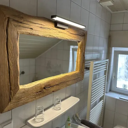 Am Wald Mit Garten & Hot-tub & Alpakas Мешеде