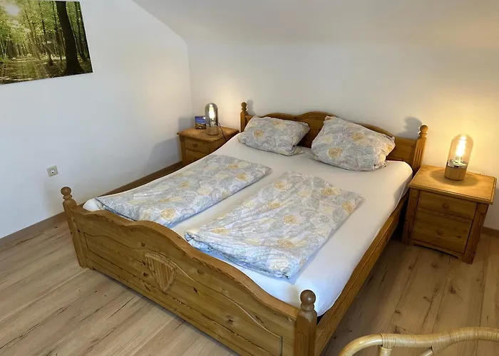 Am Wald Mit Garten & Hot-tub & Alpakas *