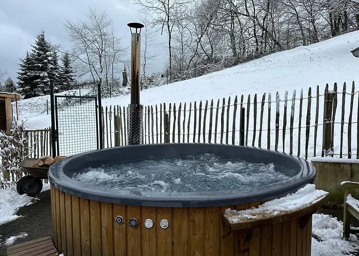 Apartamento Am Wald Mit Garten & Hot-tub & Alpakas *