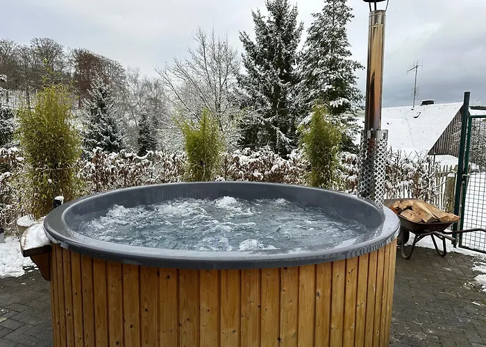 Apartmán Am Wald Mit Garten & Hot-tub & Alpakas *